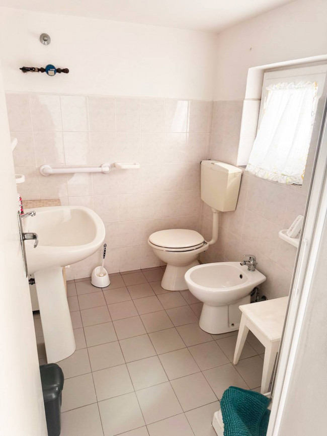 Villa  bifamiliare in vendita a Camaiore