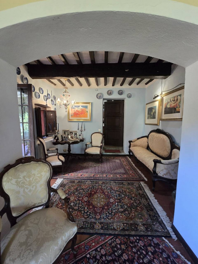 Villa for sale in Lucca