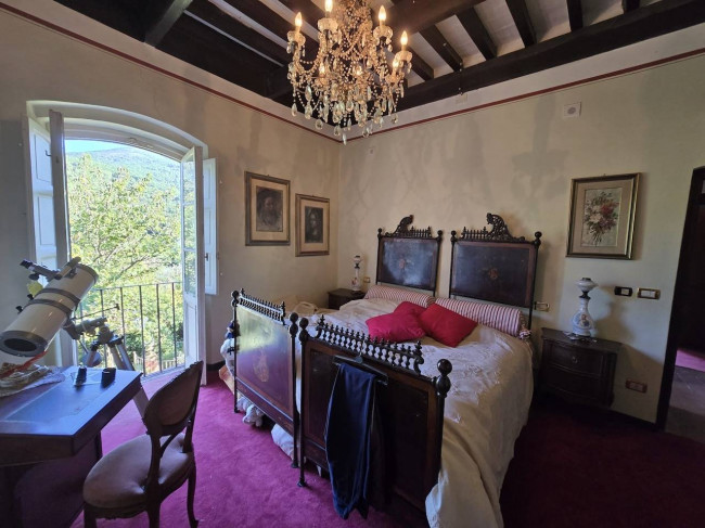Villa for sale in Lucca