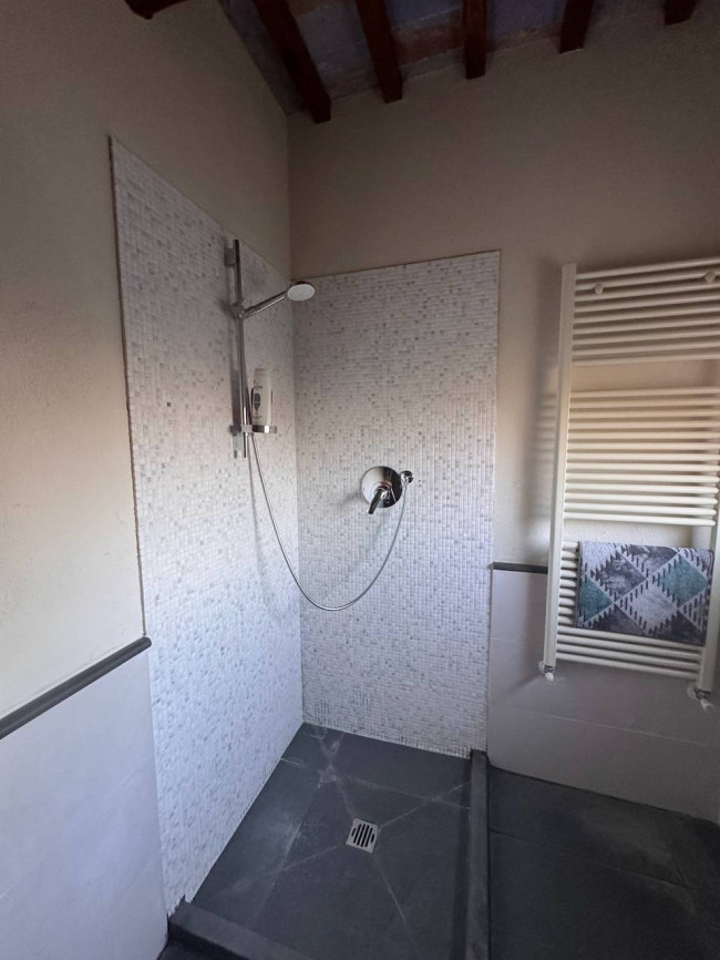 Casale in vendita a Viareggio