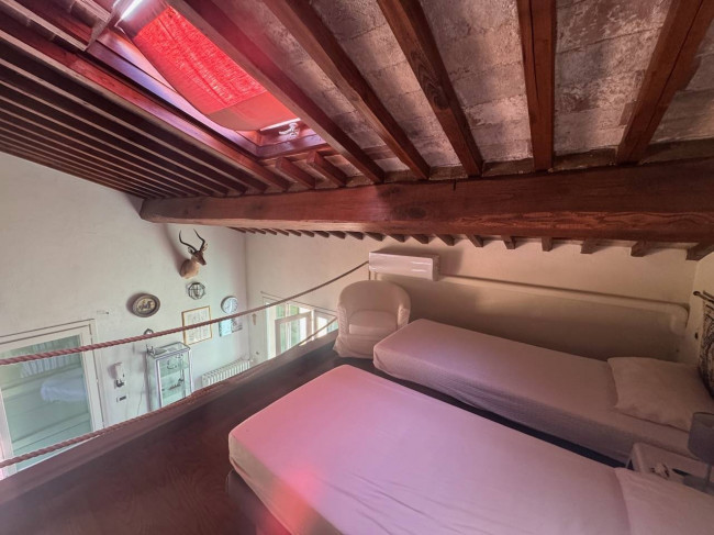 Casale in vendita a Viareggio