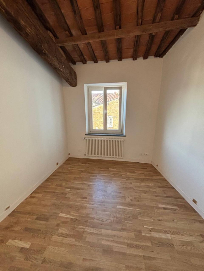 Appartamento in vendita a Lucca