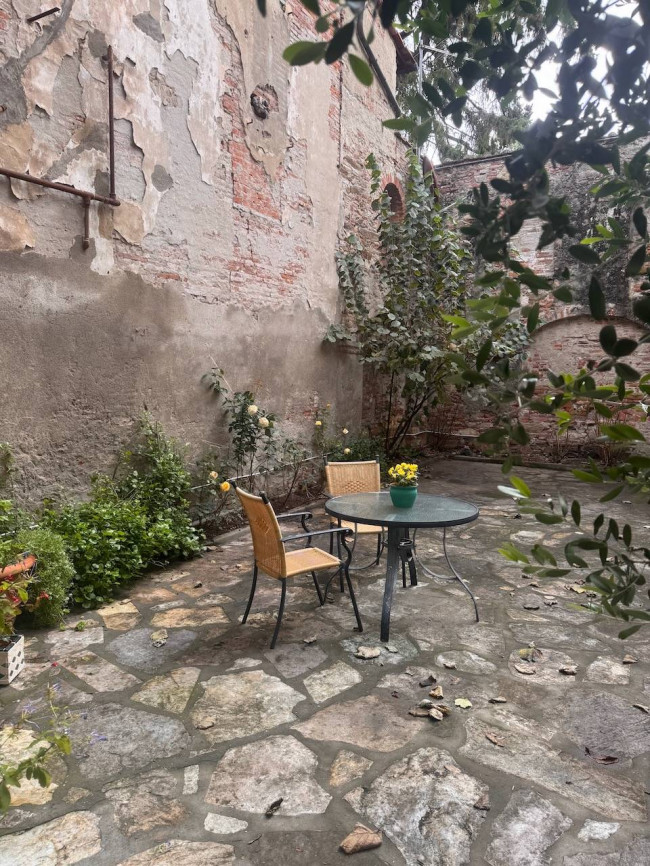 Apartment for sale in Lucca