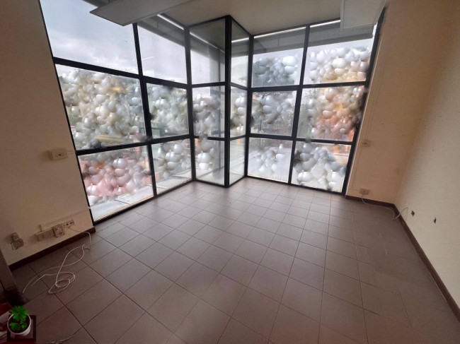 Study/Office for sale in Lucca