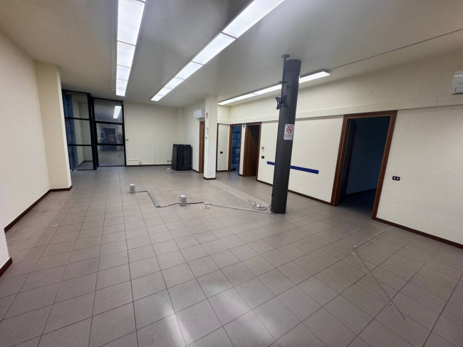 Studio/Ufficio in affitto a Lucca