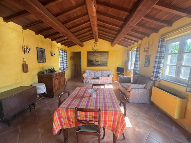 Casale in affitto a Lucca