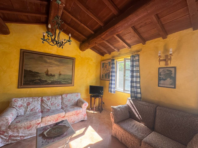 Casale in affitto a Lucca