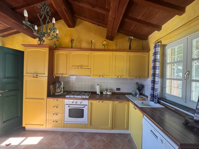 Casale in affitto a Lucca