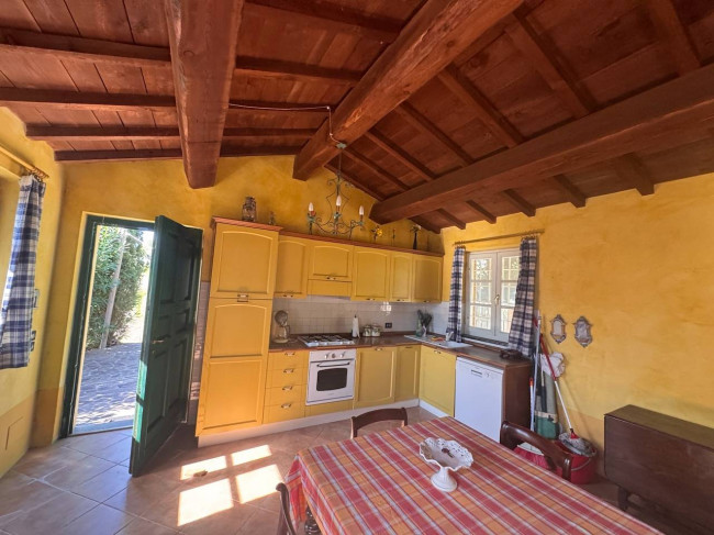 Casale in affitto a Lucca