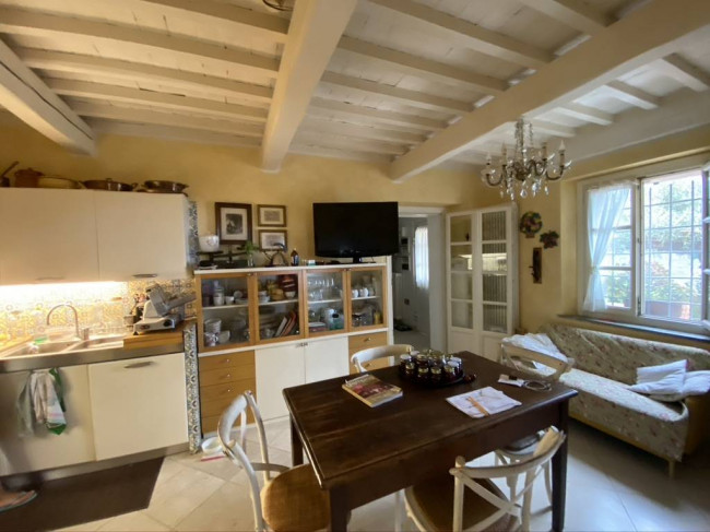 Casale in vendita a Massarosa