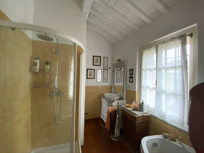 Casale in vendita a Massarosa