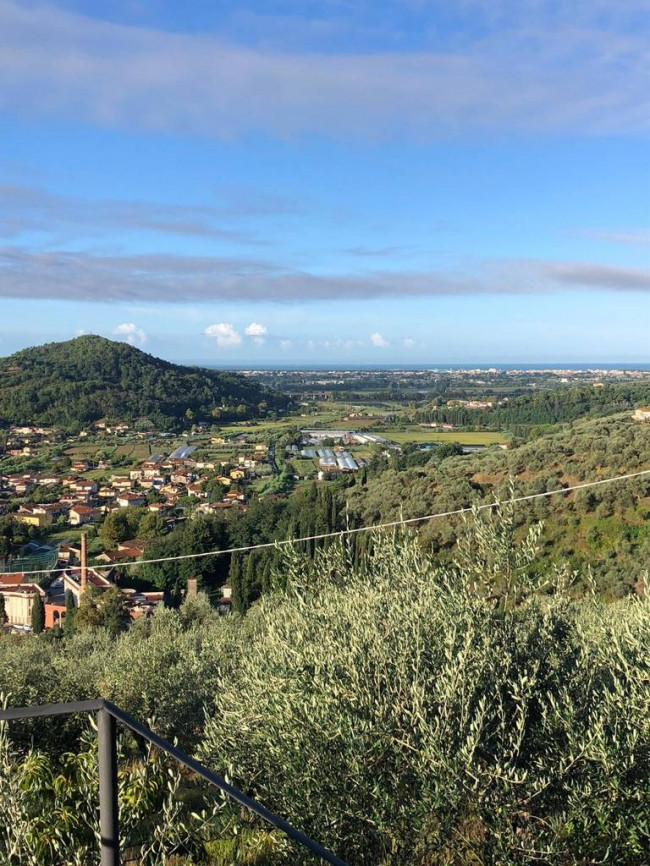 Casale in vendita a Massarosa