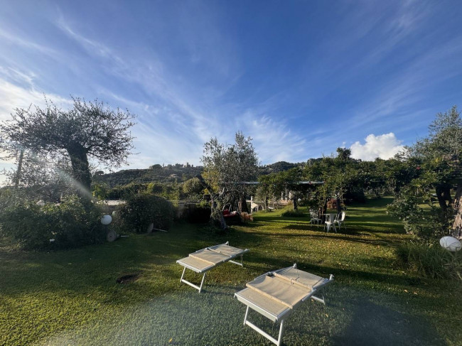 Casale in vendita a Massarosa