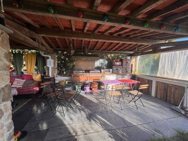 Casale in vendita a Massarosa