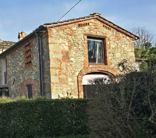 Rustico in vendita a Capannori