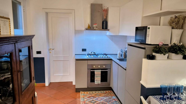 semi-detached house for sale in Lucca