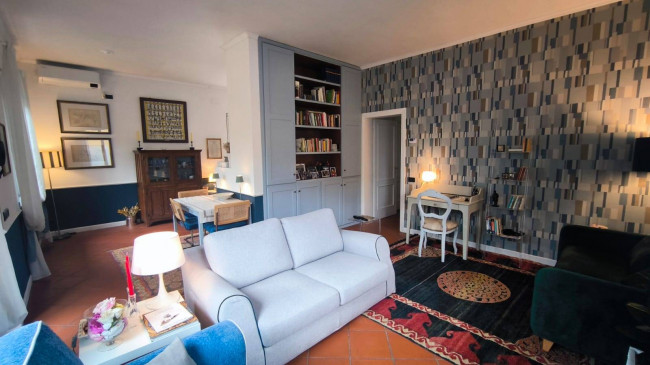 semi-detached house for sale in Lucca