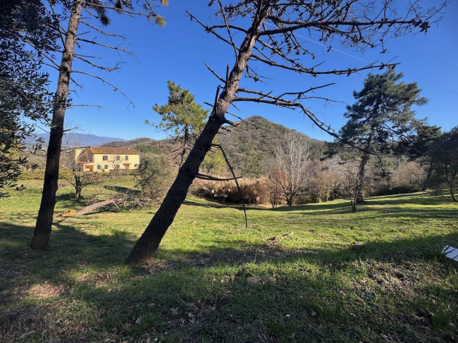 countryhouse for sale in Lucca