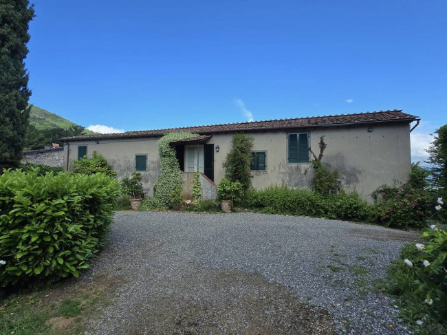 Rustico in vendita a Lucca