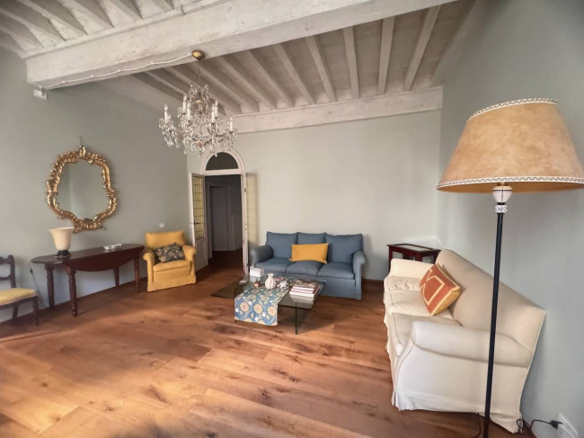 Apartment for sale in Lucca