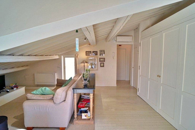 Appartamento in affitto a Lucca