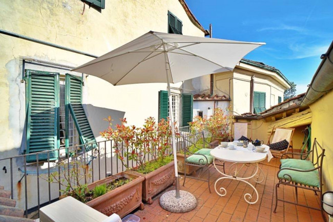 Appartamento in affitto a Lucca