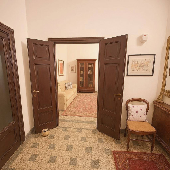 Apartment for sale in Lucca