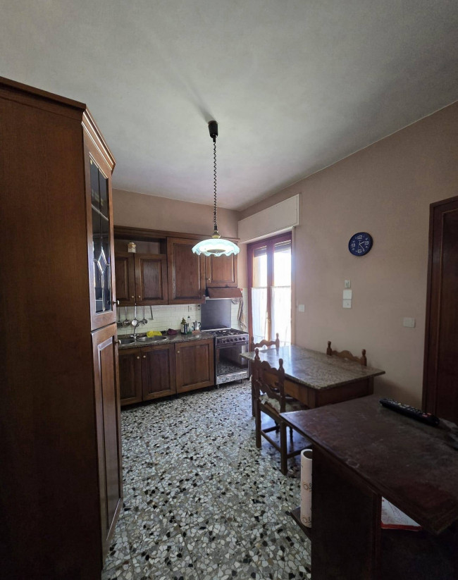 Villa  bifamiliare in vendita a Lucca