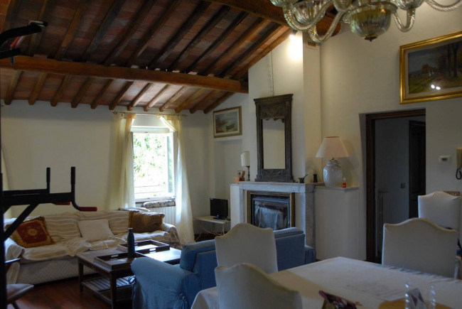 Appartamento in vendita a Lucca