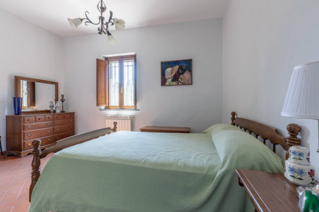 countryhouse for sale in Lucca