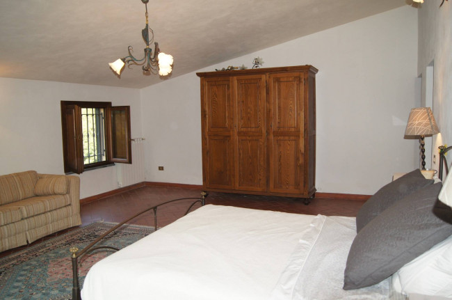 countryhouse for sale in Lucca
