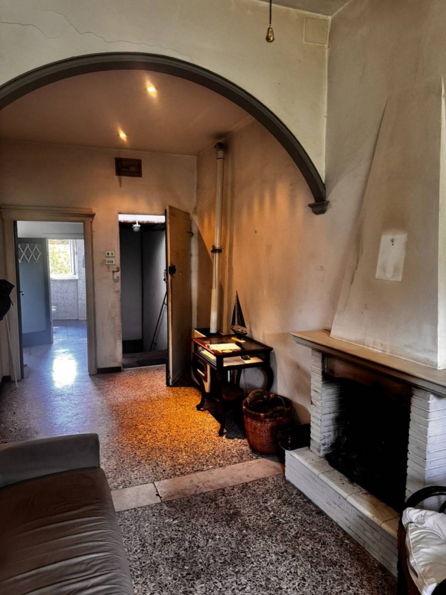 Apartment for sale in Lucca