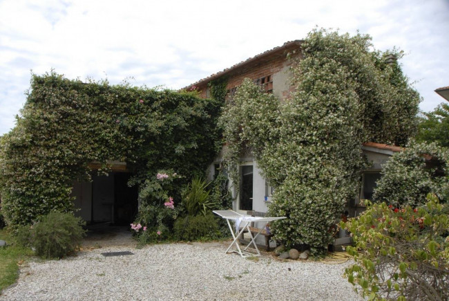 Rustico in vendita a Lucca