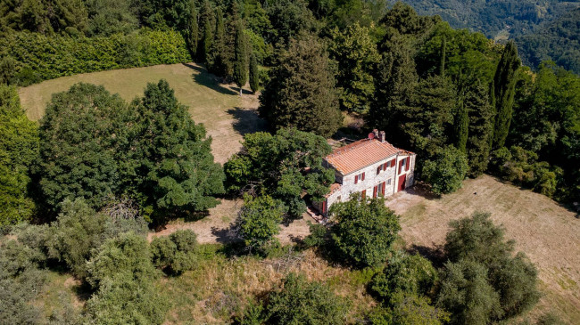 Rustico in vendita a Lucca
