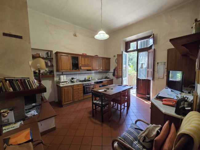 Villette a schiera in vendita a Lucca