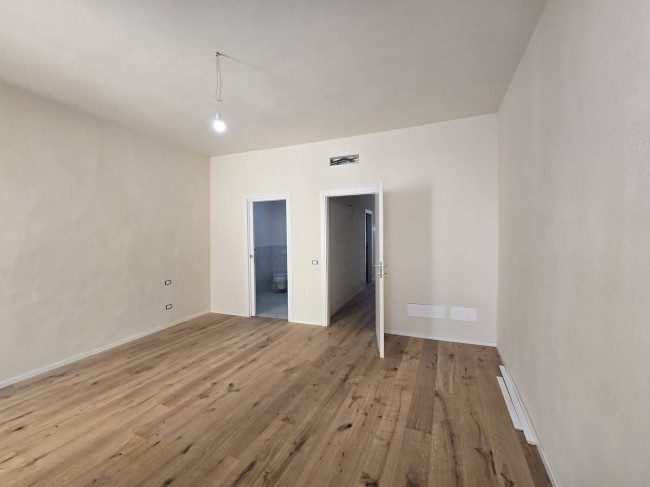 Appartamento in vendita a Lucca