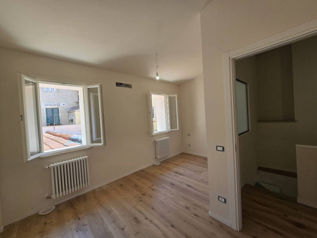 Appartamento in vendita a Lucca