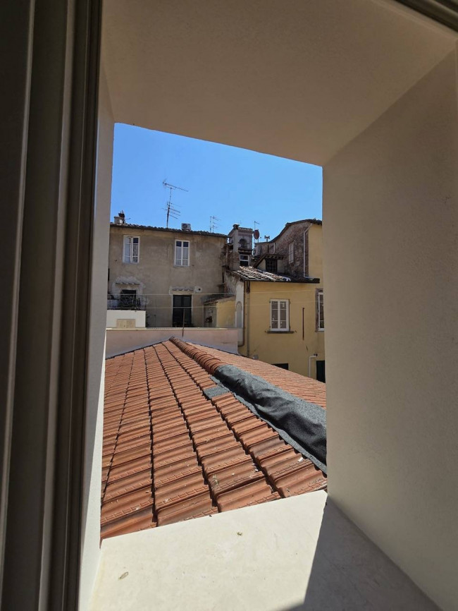Appartamento in vendita a Lucca