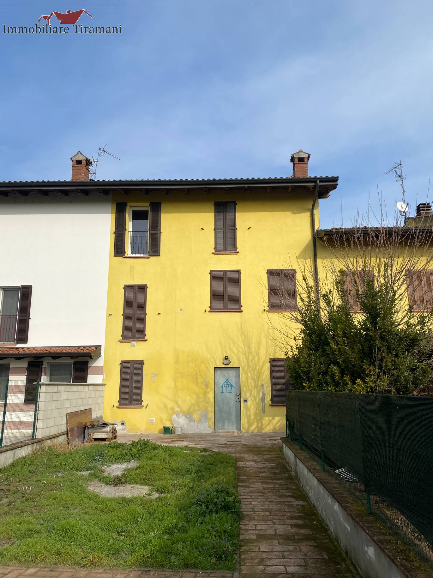 Casa semi-indipendente in vendita a Fossadello, Caorso (PC)