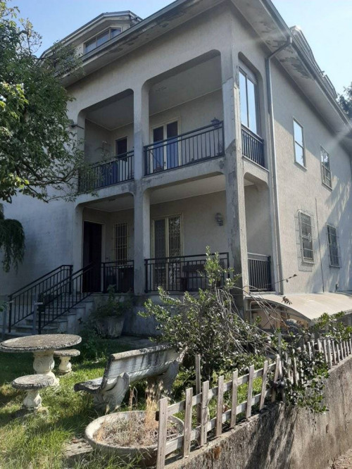 Casa indipendente in Vendita a Piacenza
