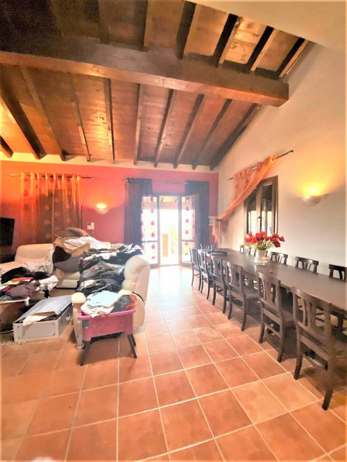 Casa semindipendente in Vendita a Bettola