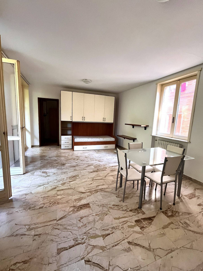 Appartamento in Affitto a Piacenza