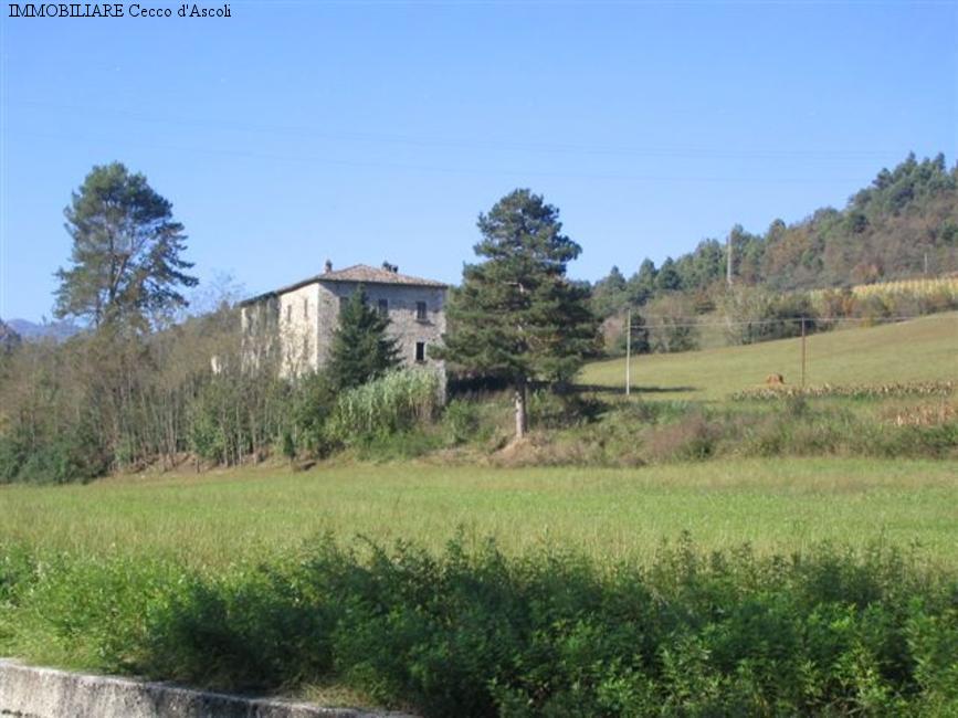 Villa Unifamiliare - Indipendente ASCOLI PICENO vendita  Mozzano  Immobiliare Cecco d