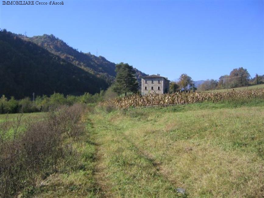 Villa Unifamiliare - Indipendente ASCOLI PICENO vendita  Mozzano  Immobiliare Cecco d