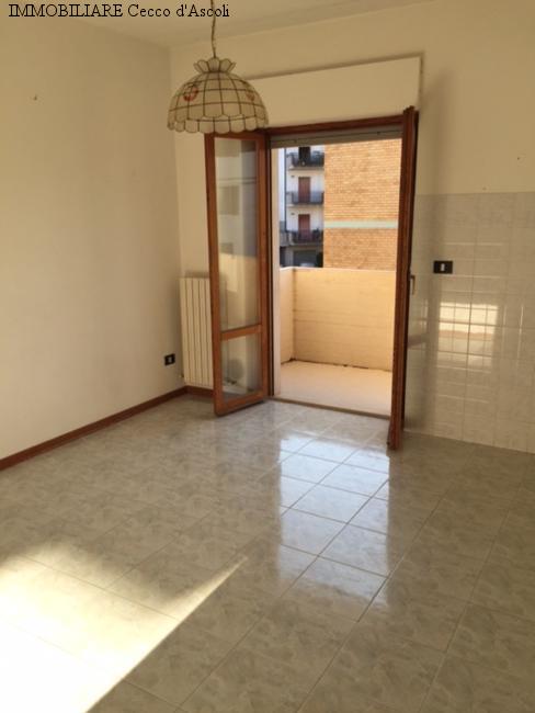 Appartamento FOLIGNANO vendita    Immobiliare Cecco d