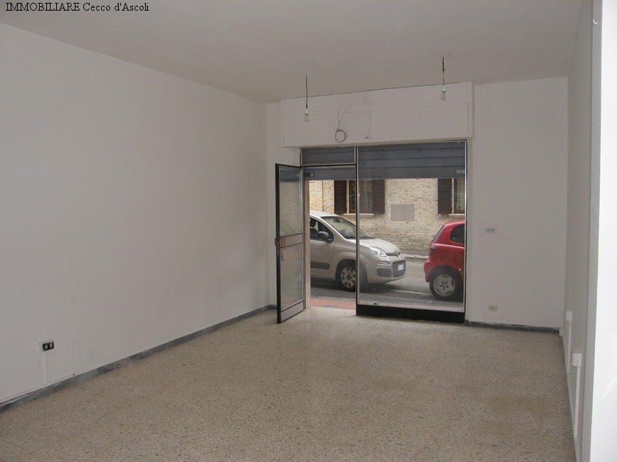 Ufficio - Loc.Com. ASCOLI PICENO vendita  Caldaie  Immobiliare Cecco d