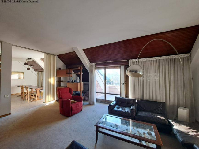 Appartamento con terrazzo