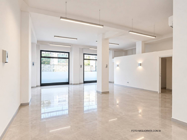 Locale commerciale