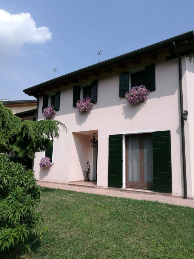 Villa in vendita a Quarto D'altino (VE)