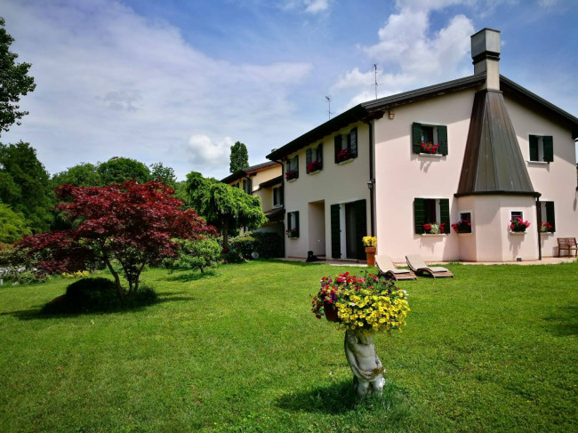 Villa in Vendita a Quarto d'Altino